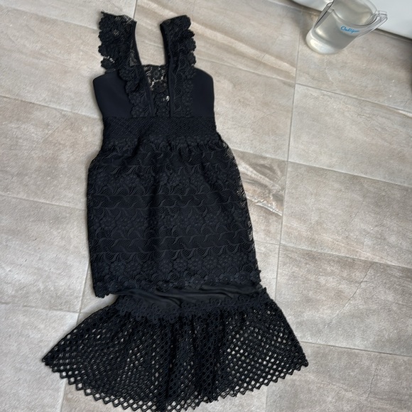 Three Floor excellent like new gorgeous black cocktail dress size 8 - Picture 5 of 10